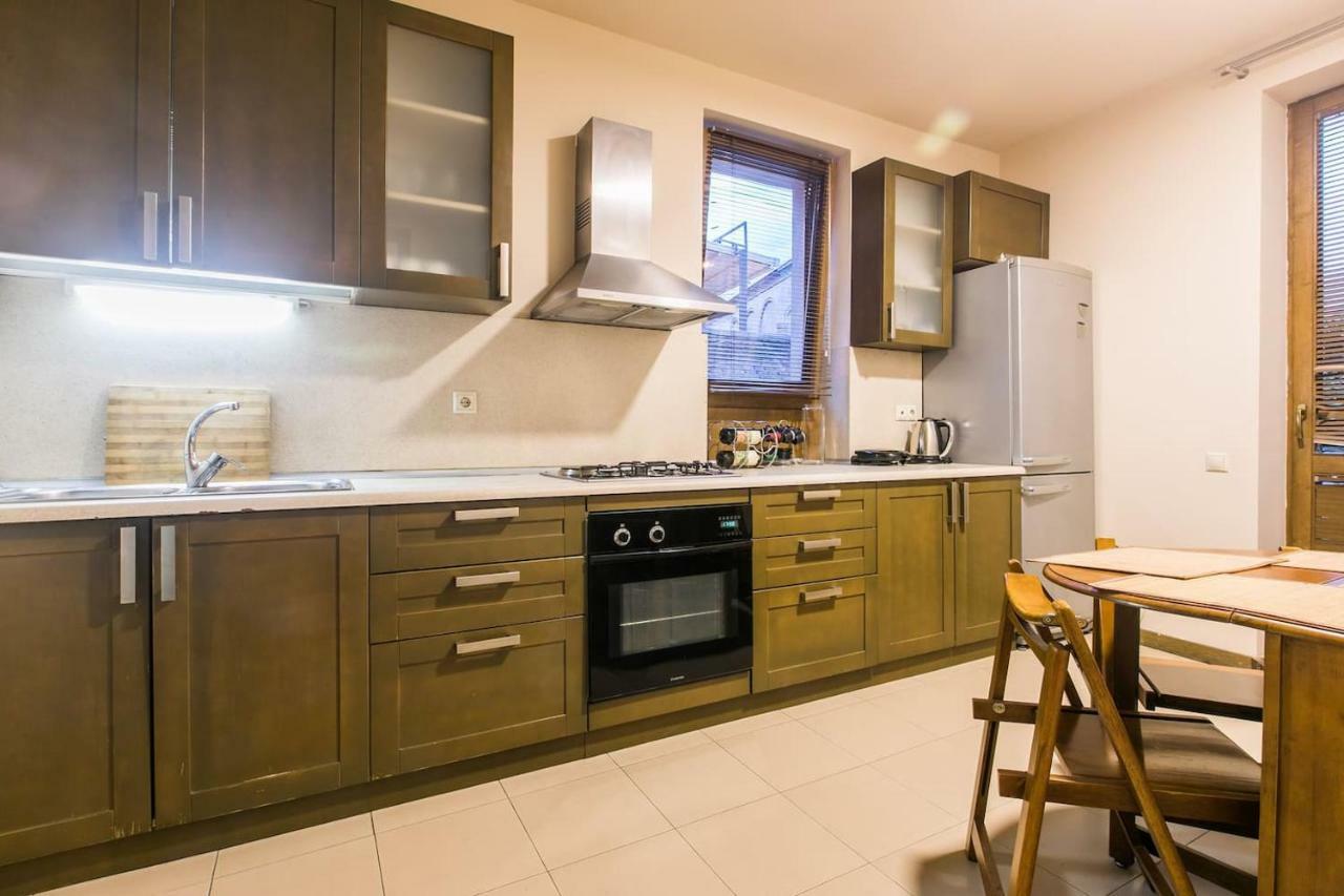 Proper Apartment - Duplex Home Tbilisi Zewnętrze zdjęcie